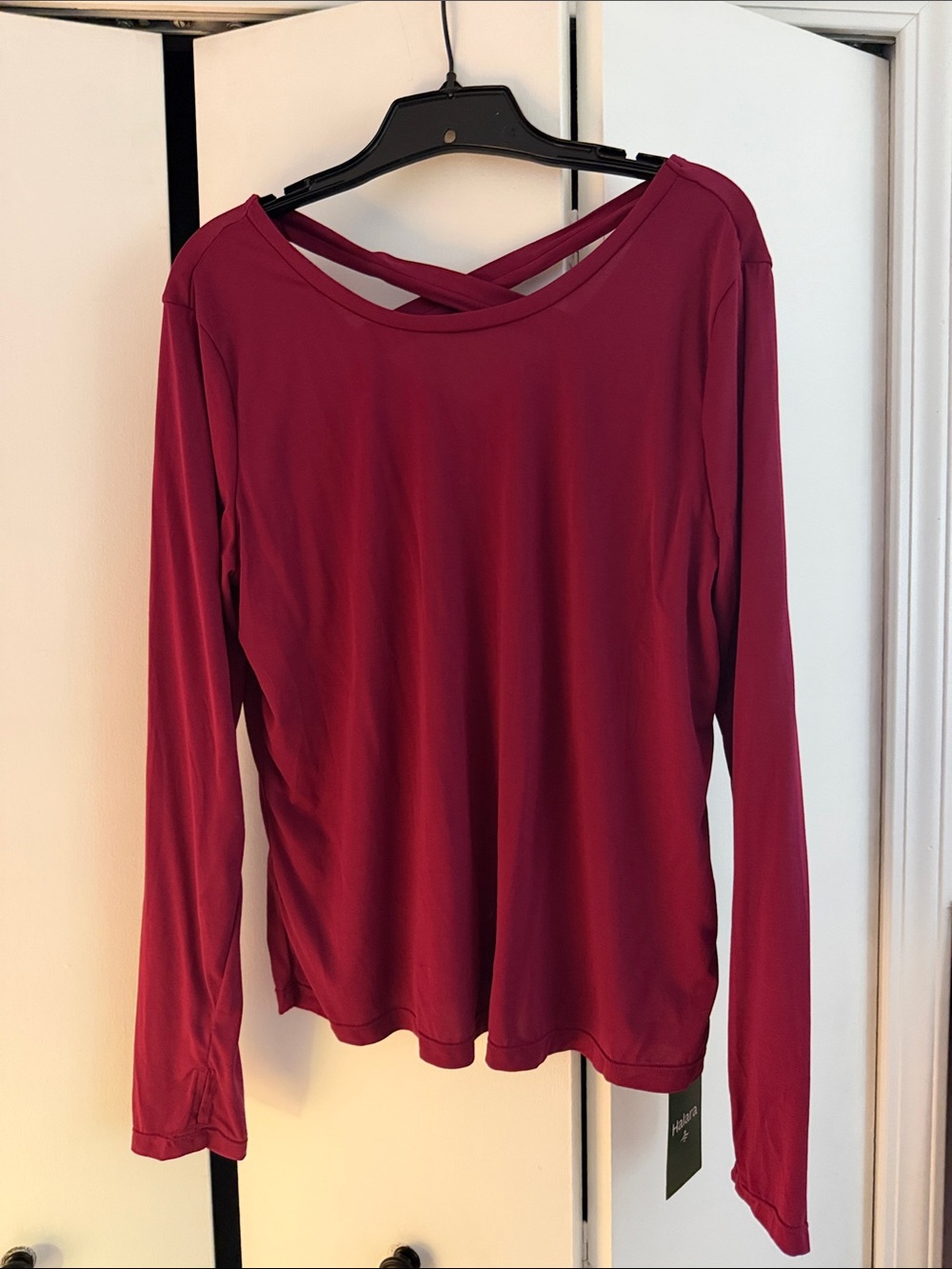 HALARA Crisscross Back Long-Sleeve Top - Berry Red